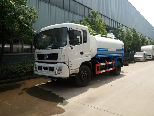 程力15方灑水車廠家- 程力15方灑水車廠家-