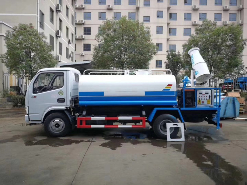 東風(fēng)5噸灑水車圖片 東風(fēng)5噸灑水車圖片